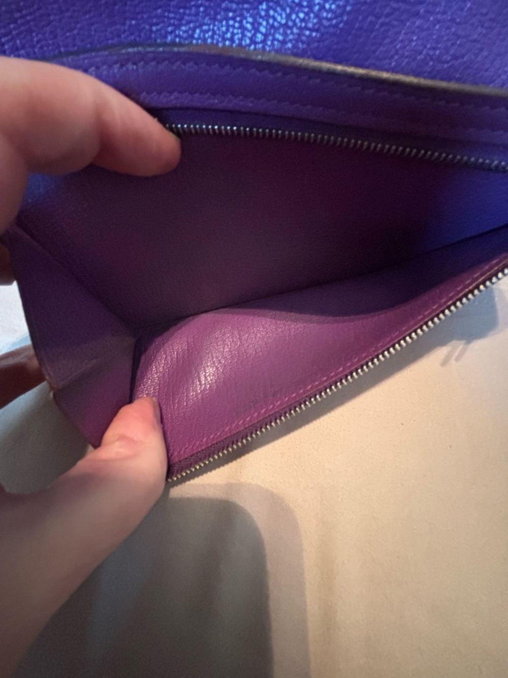 Authentic Hermès Béarn Long Wallet – Rare Purple Leather – Very Good Condition - Picture 10 of 10